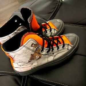 Converse shoes NEVER worn